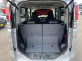 ラゲッジスペースの画像です。軽自動車ですが開口部も広いので荷物も載せやすいです!