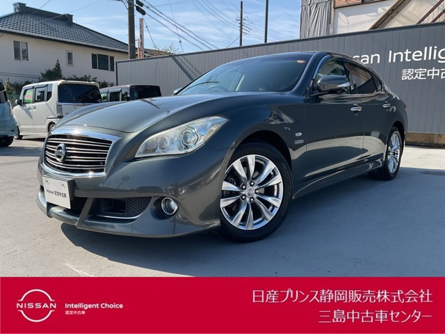 フーガハイブリッド