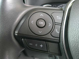 ★ステアリングになります。左側にはオーディオコントロールスイッチがございます。