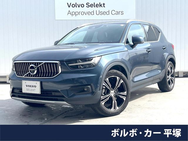 XC40 B4 AWD インスクリプション 4WD 