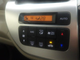 オートエアコンタイプなので細かい操作なしで快適温度に調整してくれます。季節の変わり目のわずらわしさはありませんね♪