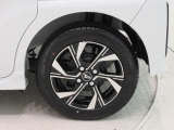 但し当店では販売だけでなく、ご購入後のアフターサービスもご提供となりますので、店頭商談並びに店頭納車可能なお客様への販売とさせていただいています。ご了承ください。