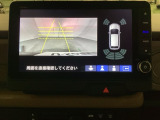 バックでの車庫入れも安心です! リアカメラが付いているバックモニター付のナビを装備しております。バンパーについているソナーや、操作線もついており距離感も画面から確認できます。