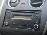 日産純正のCD一体のAM/FMラジオが付いています。ナビゲーション等の取り付けは御相談下さい。