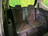 3列目シートはもちろん状態良好☆大人でもゆったりと座って頂けますので、大人数でのお出かけもラクラクです♪ご家族で、気の知れた仲間で、ドライブに行くのが楽しみですね♪