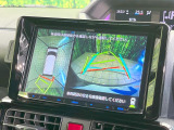 【パノラマモニター】専用のカメラにより、上から見下ろしたような視点で360度クルマの周囲を確認することができます☆死角部分も確認しやすく、狭い場所での切り返しや駐車もスムーズに行えます。