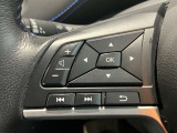 ステアリングスイッチ搭載!ハンドルひとつで手を離さなくても運転中視線をそらさなくても操作が出来て便利です♪