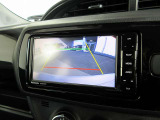 バックカメラで後方がリアルタイム映像で確認できます!商業施設や駐車場でのバック時、夜間のドライブでも安心です♪