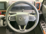 ステアリングも使用感が少なく、きれいな状態となっております♪