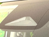 【ホンダセンシング】走行中に前方の車両等を認識し、衝突しそうな時は警報とブレーキで衝突回避と被害軽減をアシスト。より安全にドライブをお楽しみいただけます。