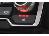 シートヒーター装備付き車!!座席に埋め込まれた電熱線によりシートを暖めることが出来る装備で、温められたシートは、寒い冬には最適です!!