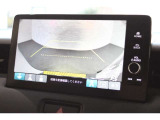 バックカメラが装備されており、後方の安全確認はもちろんのこと狭い場所での駐車や雨の日・夜間など視界の悪いコンディションでのストレスの軽減にもなります!