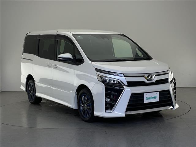 ヴォクシー2.0 ZS 4WD修復歴無し