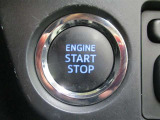 スマートキー付き♪プッシュスタートシステムを採用!スマートキーをカバンやポケットから取り出さずに、ボタンひとつでエンジン始動できます☆鍵を探す手間は必要なしです♪