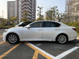 外装に目立つ傷や凹みはありません。