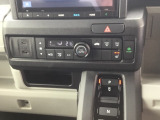 運転席シートヒーター付き!直接体を温めてくれるので寒い日の運転も快適です。