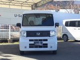 お客様に安全で快適なカーライフをお送りいただくために、中古車にも高いレベルの品質基準を設け、その基準に従って、全ての中古車について納車前整備を実施しています。