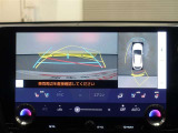 パノラミックビューモニター付きで、車両の周囲を確認することができるので安心できますね♪