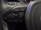 ステアリングスイッチ装備!運転しながら手元でオーディオの操作などができます。
