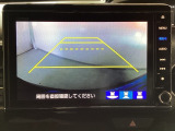 バックでの車庫入れも安心です! リアカメラが付いているバックモニター付のナビを装備しております。操作線もついており距離感も画面から確認できます。