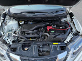 エンジンルームも綺麗です。日産整備士がしっかり整備をしてお渡しします