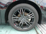 純正18インtアルミホイル装着車です.タイヤは新品へ交換いたします。