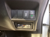 ビルトインタイプの【ETC】で見た目もスッキリ。高速道路の利用にとても便利です。