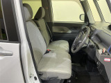 【4人乗り】ゆったりとした座り心地と、車内を広々と使える快適性に長けているので、快適な時間をお過ごしいただけます!