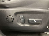 パワーシート搭載。微妙な調整が手軽にでき、ピッタリのポジションで運転することが可能です。