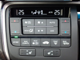 ◆【フルオートエアコン】お好みの温度に設定するだけで、エアコンの風量やモードを自動で切替してくれ車内の温度を最適になるようにコントロールしてくれる優れものです。