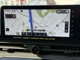 多機能ナビゲーションがあなたをしっかり目的地までサポートします。スマホのナビとは自車位置精度が違います。純正ナビなら保証も対象で安心です。