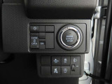 左側電動のスライドドアで楽々スムース!運転席からも開閉の操作もできます♪キーのスイッチひとつで自動開閉できる便利な機能もついてます♪