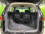 【パワーバックドア】スマートキーや運転席のボタンを押すだけでリアゲートが自動で開閉します!荷物を持っている時や、高い位置にあるバックドアを閉める際に便利な機能です♪