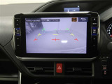 バックカメラが付いているので後方確認が非常にしやすいです。今や運転初心者も熟練者も必須装備!ついていて損はないですね♪