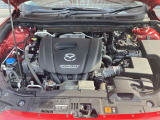 「SKYACTIV-G(ガソリン)」は、規格外の高圧縮を実現し、世界のエンジン技術者に驚きを与えました。さらに、それを維持したままノッキングの発生を抑え、熱効率を向上、走りにも寄与したエンジンです。