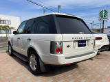 L322 3rd RANGEROVER チャウトンホワイト Burl Woodパネル 新車手帳 整備記録簿多数 ステアリングロックECU対策済 ルーフトリム張替済 オルタネーター交換済 歴代整備ディーラー・当社 快適にお乗り頂けます