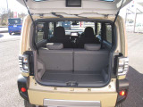 広いラゲッジスペースです♪間口も広く、荷物の出し入れも快適!