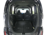 ◆リアシートを使用しない時はこの通り更に広々ラゲッジスペースの出来上がりです、たくさんの荷物が積み込み可能です!