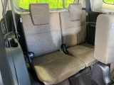 3列目シートはもちろん状態良好☆大人でもゆったりと座って頂けますので、大人数でのお出かけもラクラクです♪ご家族で、気の知れた仲間で、ドライブに行くのが楽しみですね♪