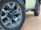 【純正15インチアルミホイール】外観にマッチした純正アルミホイールを装着しております。各種社外アルミホイールや、スタッドレスタイヤも取扱いしております。是非ご相談ください♪