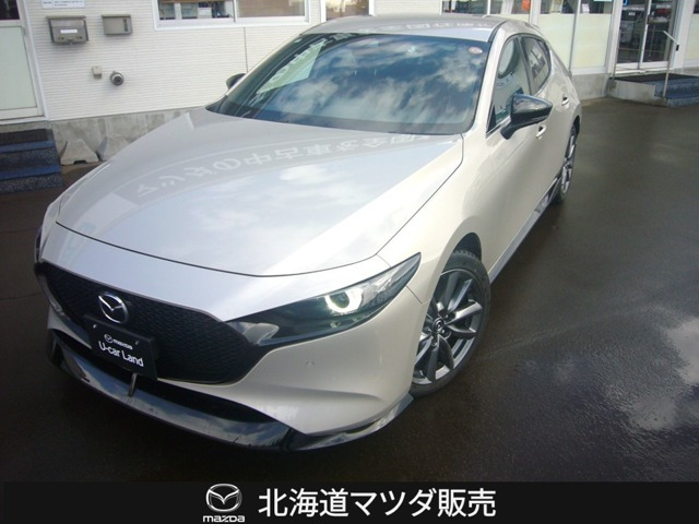 MAZDA3ファストバック2.0 20S バーガンディ セレクション 4WD