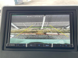 便利な【バックモニター】で安全確認もできます。駐車が苦手な方にもオススメな便利機能です。