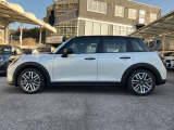 ★全国ご納車大歓迎です。特別低金利から様々なサービスをご用意しております。MINI NEXT正規ディーラーです♪