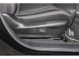 運転席シートは電動パワーシート!ドライバーの体格に合わせて細やかな調整が可能なのであなたにぴったりのシートポジションが得られます!