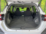 後席を格納すると、これだけの広さが!シーンに合わせたシートアレンジで、大きな荷物も積むことが出来ます♪