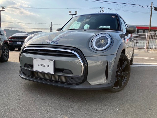 ミニ クーパー D 5ドア ブリック レーン エディション DCT