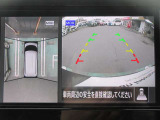ナビ画面にアラウンドビュ-モニタ-の映像を映し出しています。  狭い場所での車庫入れをサポ-トしてくれる便利アイテムです。