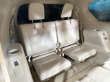 3列目シートはもちろん状態良好☆大人でもゆったりと座って頂けますので、大人数でのお出かけもラクラクです♪ご家族で、気の知れた仲間で、ドライブに行くのが楽しみですね♪