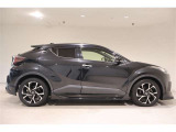 ★トヨタ認定中古車ライト★「中古車ハイブリッド保証」付き。ハイブリッド機構を無償で保証します。保証期間は初度登録年月から10年目まで、または3年間の長い方。ただし累計走行距離が20万キロメートル以内で