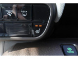 運転席シートヒーター付です。